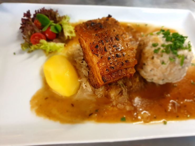 knuspriger Schweinebraten