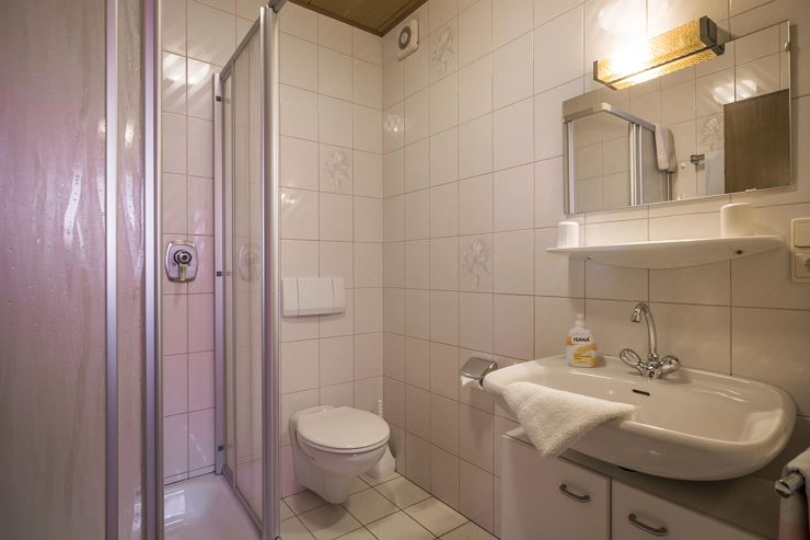 Appartementhaus Ederegger Badezimmer