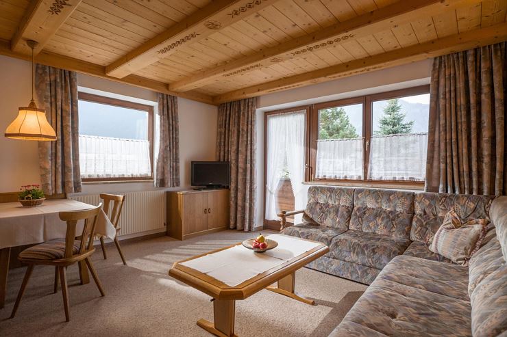Appartementhaus Ederegger Wohnzimmer