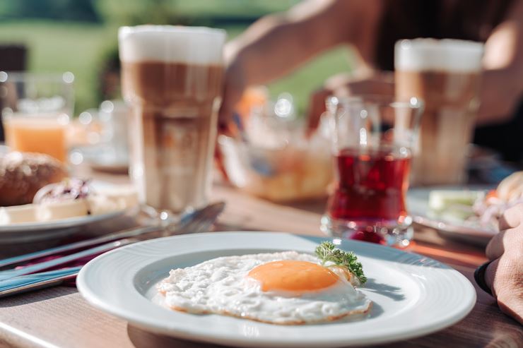 frische Eier zum Frühstück