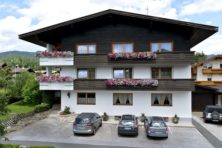 Gästehaus Inntal Ebbs Sommeransicht