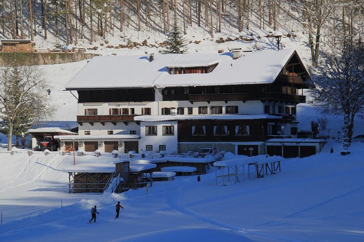 Berggasthof Hinterduxerhof Kufstein Winteransicht