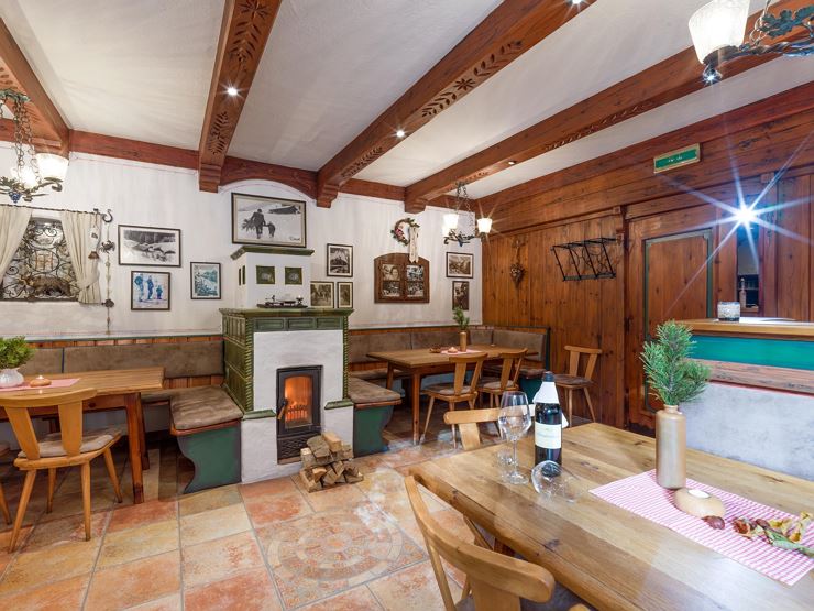 Hotel Gasthof Felsenkeller Kufstein Stube