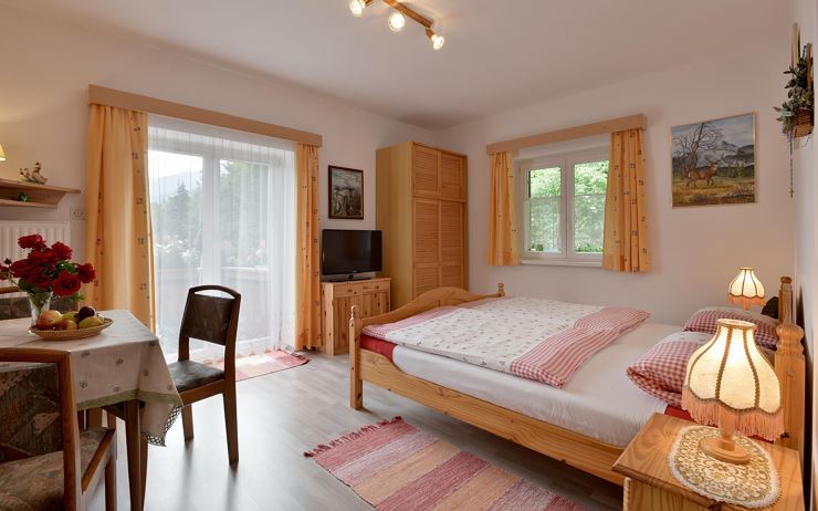 Haus-Marblingerhoehe-Doppelzimmer