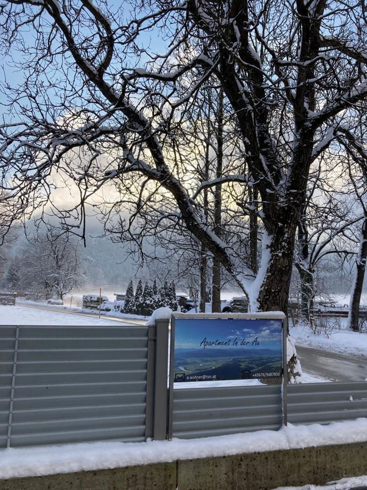 C0732E1F-5854-4143-8F45-76456C505A6E