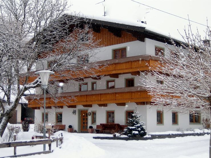 Bauernhof Schmidlhof Niederndorf - im Winter