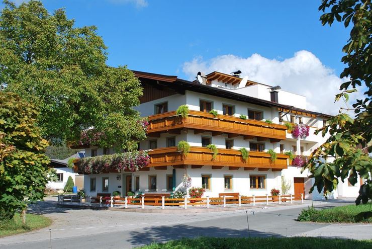 Bauernhof Schmidlhof Niederndorf - Sicht aufs Haus