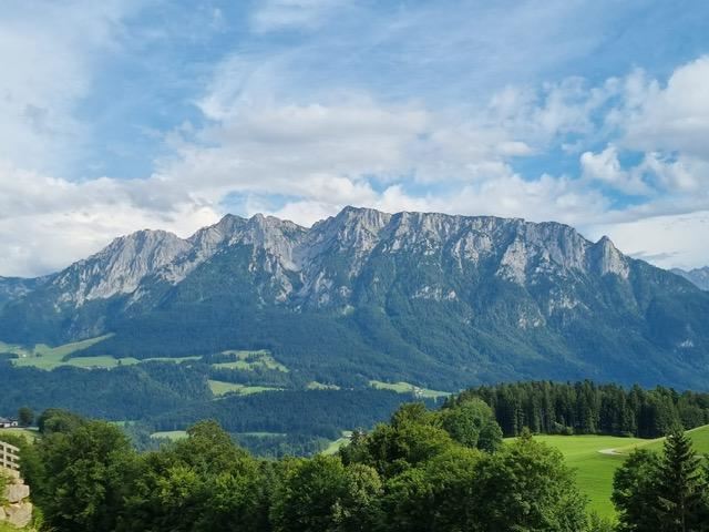 1859a073-cad4-4f3f-9c74-6450876278b5