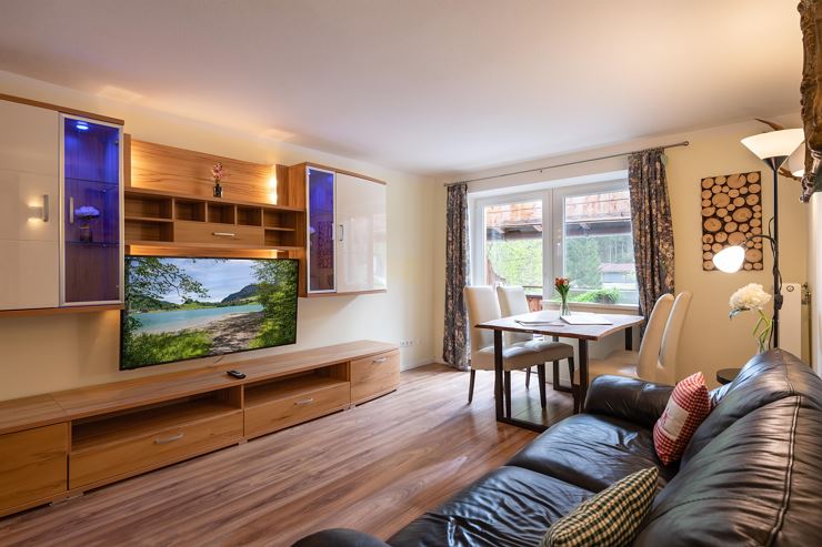 Ferienparadies_Moni_Landl_37_Thiersee_04_2024_Wohn