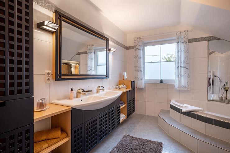 Appartement_Juffinger_Hinterthiersee_27_Badezimmer