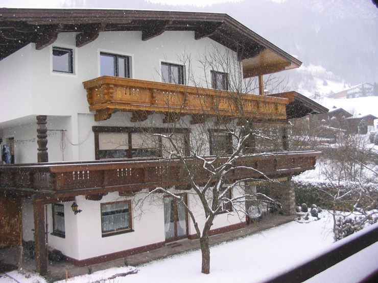 Ferienwohnung Ager Thiersee Haus im Winter