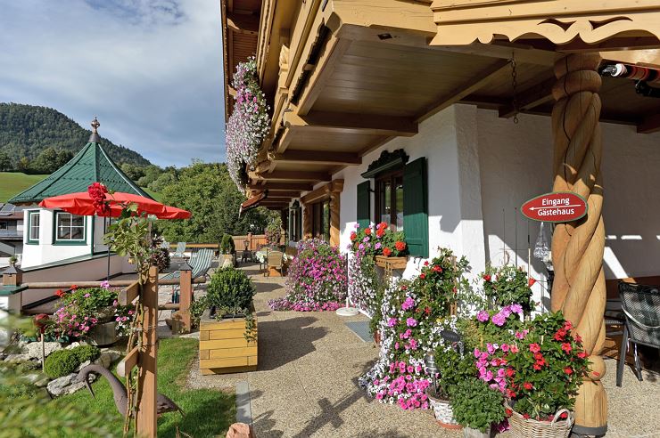 Gästehaus Auer Thiersee Terrasse Ansicht