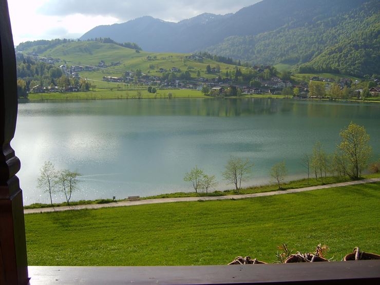 Haus Seefried am See Balkony summer