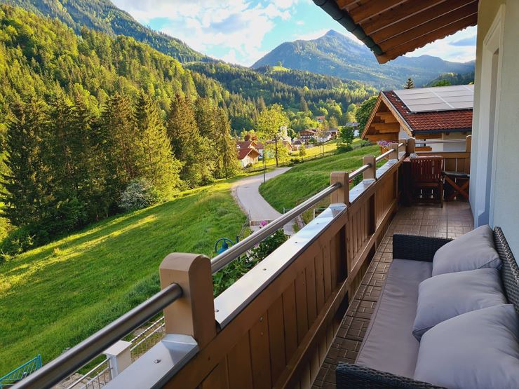 Sitzgelegenheiten auf dem Balkon