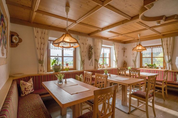 Wanishof Thiersee Frühstücksraum Ansicht