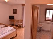 double room with shower, WC