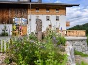 Double room, shower, toilet, good as new