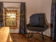 Apartment, shower and bath, toilet, good as new