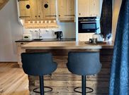 Apartment, shower, toilet, good as new