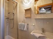 Holiday apartment with shower, toilet and 2 bedrooms