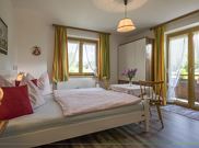 double room with shower, WC