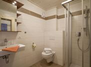 double room with shower, WC