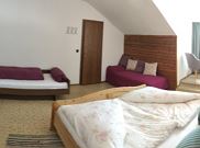 Triple room, shower, toilet