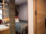 Single-room incl. gourmet-breakfast