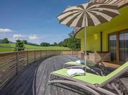 Suite, bath, toilet, terrace