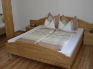 apartment/2 bedrooms/bath tub, WC