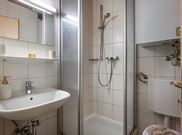 apartment/1 bedroom/bath tub, WC