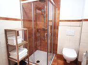 Apartment, shower and bath, toilet, 1 bed room