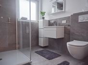 Apartment, shower and bath, toilet, 2 bed rooms