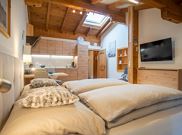 Apartment, shower or bath, toilet, 2 bed rooms