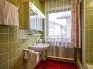 double room with shower, WC