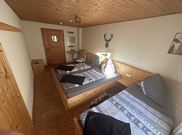 Dreibettzimmer, Etagendusche/Etagen-WC, Bergseite