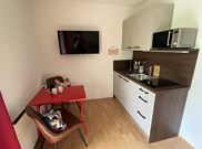 Double room, shower, toilet, facing the garden