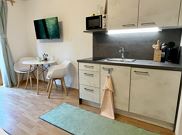 Double room, shower, toilet, facing the mountains