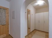 Apartment, shower, toilet, facing the garden