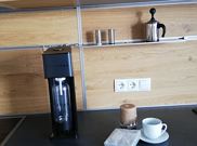 Apartment, shower, toilet, facing the garden