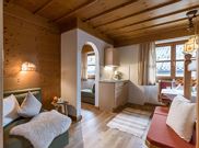 Double room, bath, toilet