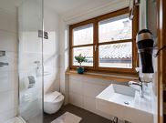 Double room, bath, toilet