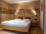 Doppelzimmer mit Balkon & Ausblick