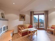 Doppelzimmer mit Balkon & Ausblick