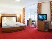 double room with bath tub, WC