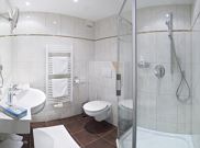 double room with bath tub, WC