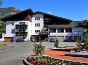 double room with shower, WC