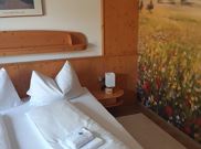 single room with shower, WC