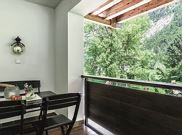 double room with bath tub, WC