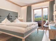 double room with shower, bath tub, WC